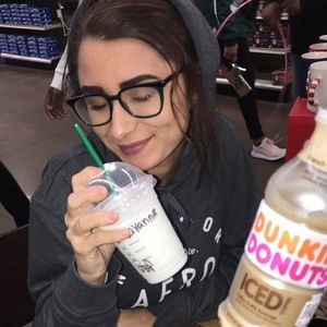 Meet your Posher, Savannah